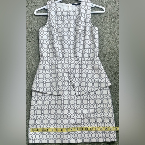 Tibi White Geometric Sleeveless Dress size 0 - Picture 11 of 11